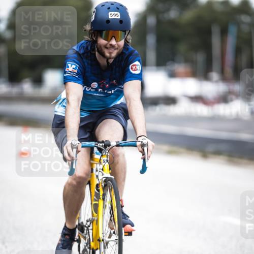 16.08.2026 - KN Förde Triathlon 2026 H.Heesch http://msf.ph/oto/9988038 16.08.2026 13:12:53 Radfahren 514, 595, 708 meine-sportfotos.de