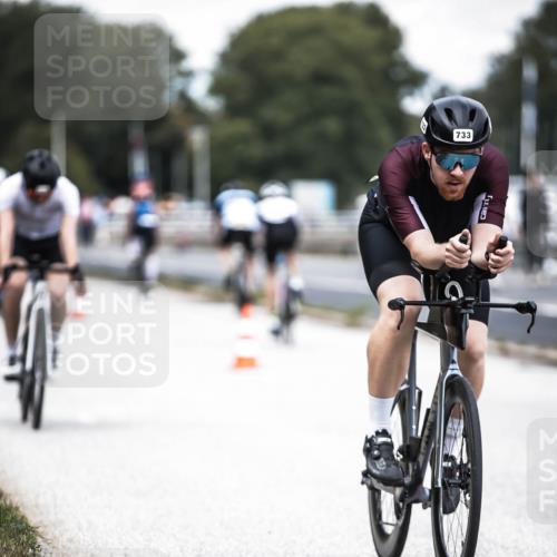 16.08.2026 - KN Förde Triathlon 2026 H.Heesch http://msf.ph/oto/9988066 16.08.2026 13:12:59 Radfahren 549, 556, 588, 601, 606, 733, 734 meine-sportfotos.de