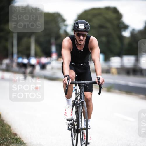 16.08.2026 - KN Förde Triathlon 2026 H.Heesch http://msf.ph/oto/9988094 16.08.2026 13:13:03 Radfahren 549, 556, 588, 606, 734 meine-sportfotos.de