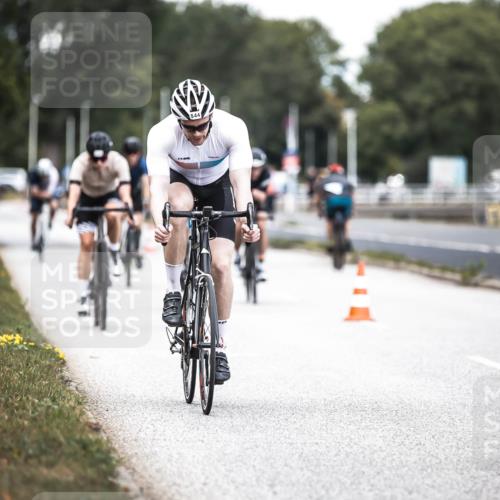 16.08.2026 - KN Förde Triathlon 2026 H.Heesch http://msf.ph/oto/9988103 16.08.2026 13:13:10 Radfahren 532, 534, 544, 706, 730, 742, 747 meine-sportfotos.de