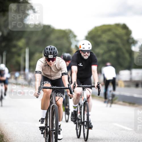 16.08.2026 - KN Förde Triathlon 2026 H.Heesch http://msf.ph/oto/9988123 16.08.2026 13:13:12 Radfahren 532, 534, 539, 544, 706, 730, 742, 747 meine-sportfotos.de