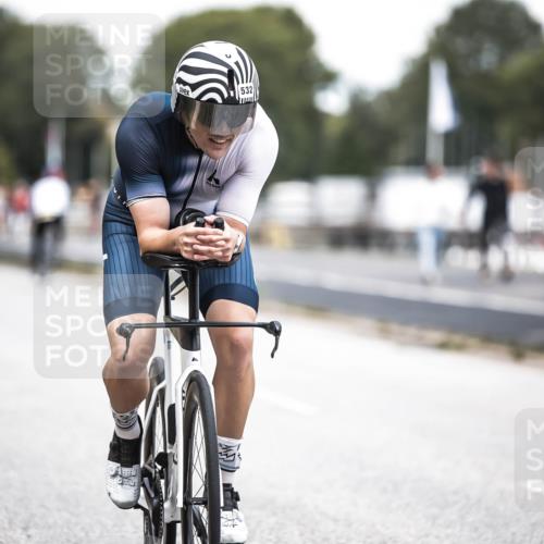 16.08.2026 - KN Förde Triathlon 2026 H.Heesch http://msf.ph/oto/9988145 16.08.2026 13:13:15 Radfahren 532, 539, 544, 706, 721, 730, 742, 747 meine-sportfotos.de