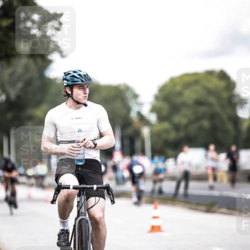 16.08.2026 - KN Förde Triathlon 2026 H.Heesch http://msf.ph/oto/9988172 16.08.2026 13:13:33 Radfahren 517, 538, 717, 736 meine-sportfotos.de