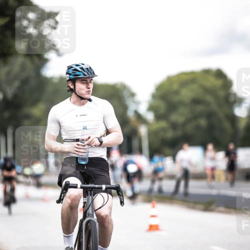 16.08.2026 - KN Förde Triathlon 2026 H.Heesch http://msf.ph/oto/9988174 16.08.2026 13:13:33 Radfahren 517, 538, 717, 736 meine-sportfotos.de