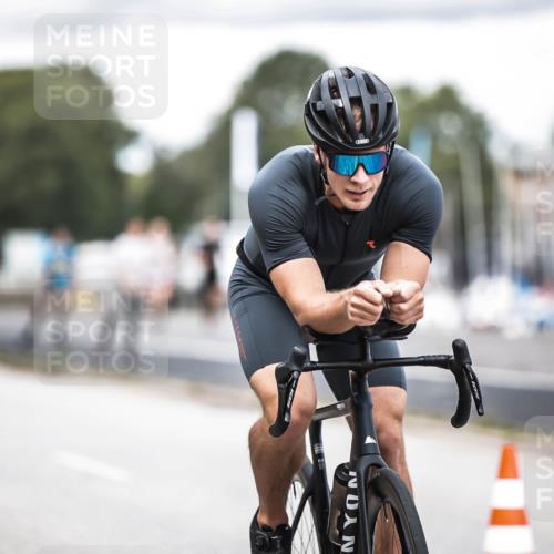 16.08.2026 - KN Förde Triathlon 2026 H.Heesch http://msf.ph/oto/9988198 16.08.2026 13:13:37 Radfahren 506, 517, 538 meine-sportfotos.de