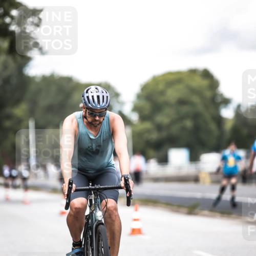 16.08.2026 - KN Förde Triathlon 2026 H.Heesch http://msf.ph/oto/9988202 16.08.2026 13:13:40 Radfahren 506, 577 meine-sportfotos.de