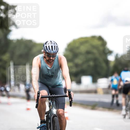 16.08.2026 - KN Förde Triathlon 2026 H.Heesch http://msf.ph/oto/9988205 16.08.2026 13:13:40 Radfahren 506, 577 meine-sportfotos.de