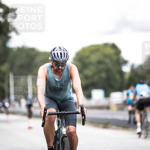 16.08.2026 - KN Förde Triathlon 2026 H.Heesch http://msf.ph/oto/9988206 16.08.2026 13:13:40 Radfahren 506, 577 meine-sportfotos.de