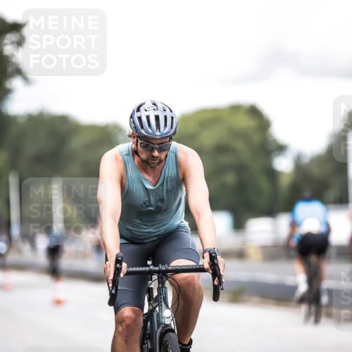 16.08.2026 - KN Förde Triathlon 2026 H.Heesch http://msf.ph/oto/9988209 16.08.2026 13:13:40 Radfahren 506, 577 meine-sportfotos.de