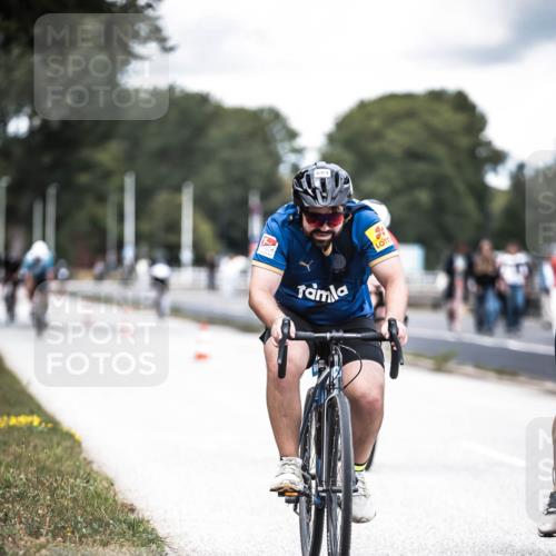 16.08.2026 - KN Förde Triathlon 2026 H.Heesch http://msf.ph/oto/9988311 16.08.2026 13:14:17 Radfahren 530, 540, 548, 604, 611, 705 meine-sportfotos.de