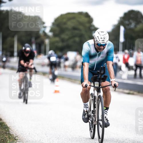 16.08.2026 - KN Förde Triathlon 2026 H.Heesch http://msf.ph/oto/9988339 16.08.2026 13:14:22 Radfahren 540, 546, 555, 561, 568, 610, 611, 705, 740 meine-sportfotos.de