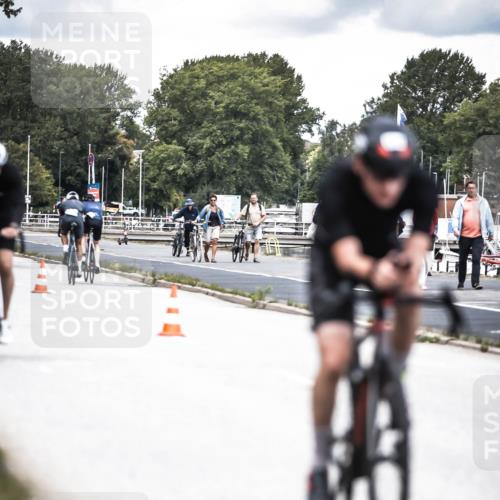 16.08.2026 - KN Förde Triathlon 2026 H.Heesch http://msf.ph/oto/9988349 16.08.2026 13:14:23 Radfahren 540, 546, 555, 561, 568, 610, 705, 740 meine-sportfotos.de