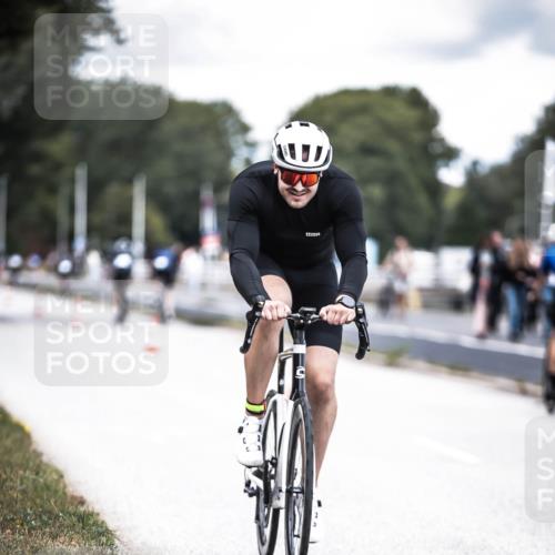 16.08.2026 - KN Förde Triathlon 2026 H.Heesch http://msf.ph/oto/9988362 16.08.2026 13:14:25 Radfahren 546, 555, 561, 568, 610, 705, 740 meine-sportfotos.de