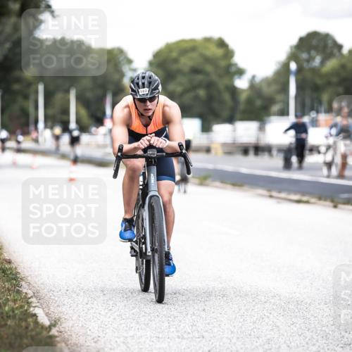16.08.2026 - KN Förde Triathlon 2026 H.Heesch http://msf.ph/oto/9988422 16.08.2026 13:14:51 Radfahren 513, 550 meine-sportfotos.de