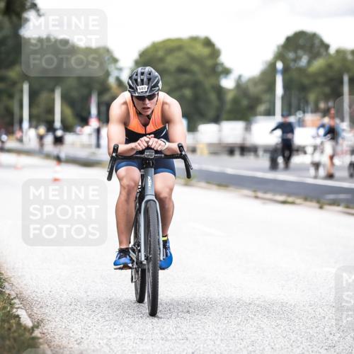 16.08.2026 - KN Förde Triathlon 2026 H.Heesch http://msf.ph/oto/9988424 16.08.2026 13:14:51 Radfahren 513, 550 meine-sportfotos.de