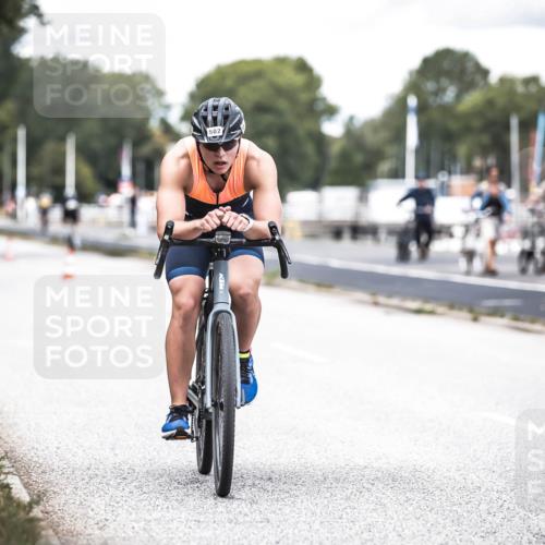 16.08.2026 - KN Förde Triathlon 2026 H.Heesch http://msf.ph/oto/9988425 16.08.2026 13:14:51 Radfahren 513, 550 meine-sportfotos.de