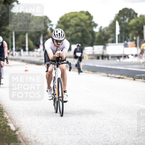 16.08.2026 - KN Förde Triathlon 2026 H.Heesch http://msf.ph/oto/9988452 16.08.2026 13:14:59 Radfahren 580 meine-sportfotos.de