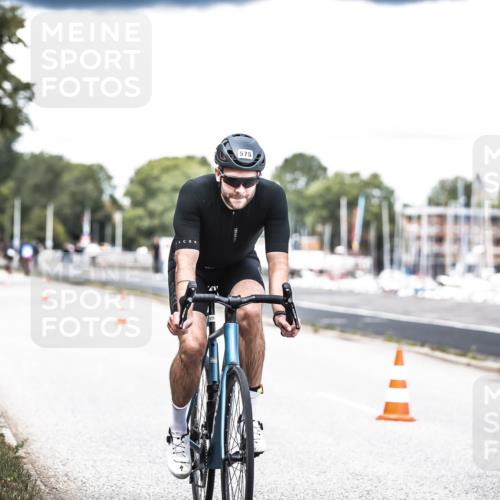 16.08.2026 - KN Förde Triathlon 2026 H.Heesch http://msf.ph/oto/9988500 16.08.2026 13:15:21 Radfahren 531, 575, 708, 711 meine-sportfotos.de