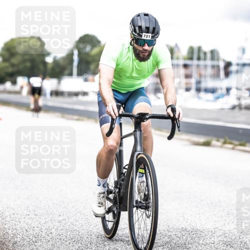 16.08.2026 - KN Förde Triathlon 2026 H.Heesch http://msf.ph/oto/9988532 16.08.2026 13:15:31 Radfahren 721 meine-sportfotos.de