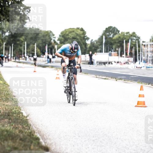 16.08.2026 - KN Förde Triathlon 2026 H.Heesch http://msf.ph/oto/9988539 16.08.2026 13:15:37 Radfahren 539, 745 meine-sportfotos.de