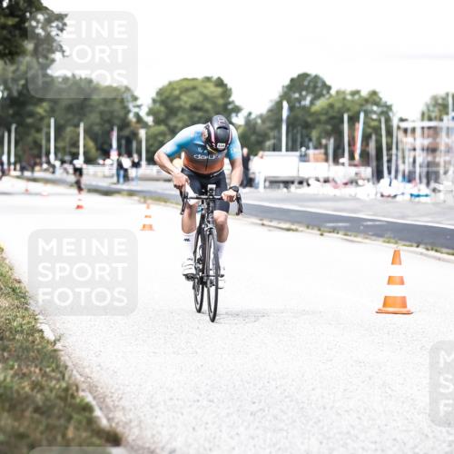 16.08.2026 - KN Förde Triathlon 2026 H.Heesch http://msf.ph/oto/9988542 16.08.2026 13:15:37 Radfahren 539, 745 meine-sportfotos.de