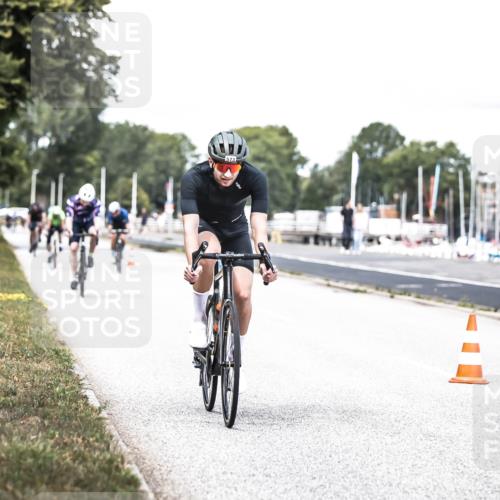 16.08.2026 - KN Förde Triathlon 2026 H.Heesch http://msf.ph/oto/9988578 16.08.2026 13:15:45 Radfahren 515, 569, 573, 587, 609, 742 meine-sportfotos.de