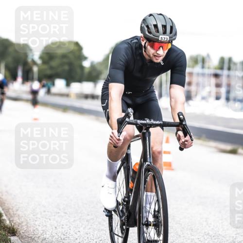 16.08.2026 - KN Förde Triathlon 2026 H.Heesch http://msf.ph/oto/9988589 16.08.2026 13:15:46 Radfahren 515, 569, 573, 587, 606, 609, 742 meine-sportfotos.de