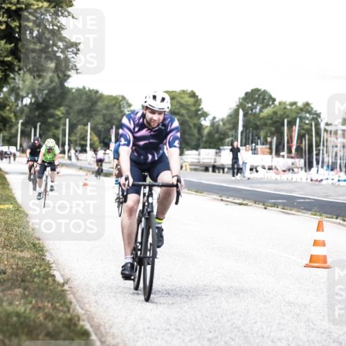 16.08.2026 - KN Förde Triathlon 2026 H.Heesch http://msf.ph/oto/9988594 16.08.2026 13:15:47 Radfahren 515, 569, 573, 587, 606, 609, 742 meine-sportfotos.de