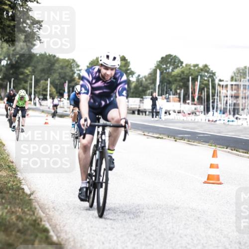 16.08.2026 - KN Förde Triathlon 2026 H.Heesch http://msf.ph/oto/9988596 16.08.2026 13:15:48 Radfahren 569, 573, 587, 606, 742 meine-sportfotos.de