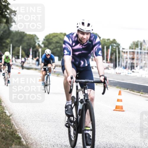 16.08.2026 - KN Förde Triathlon 2026 H.Heesch http://msf.ph/oto/9988602 16.08.2026 13:15:48 Radfahren 569, 573, 587, 606, 742 meine-sportfotos.de