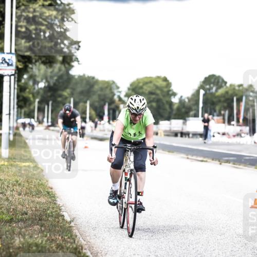 16.08.2026 - KN Förde Triathlon 2026 H.Heesch http://msf.ph/oto/9988609 16.08.2026 13:15:49 Radfahren 569, 587, 606, 742 meine-sportfotos.de