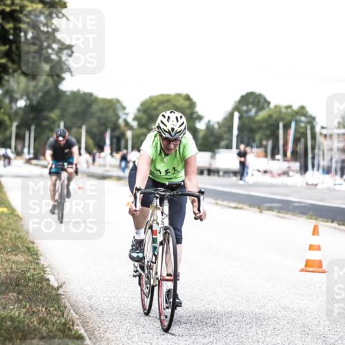16.08.2026 - KN Förde Triathlon 2026 H.Heesch http://msf.ph/oto/9988612 16.08.2026 13:15:50 Radfahren 569, 587, 606, 742 meine-sportfotos.de