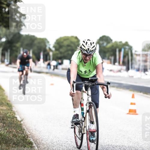 16.08.2026 - KN Förde Triathlon 2026 H.Heesch http://msf.ph/oto/9988616 16.08.2026 13:15:50 Radfahren 569, 587, 606, 742 meine-sportfotos.de