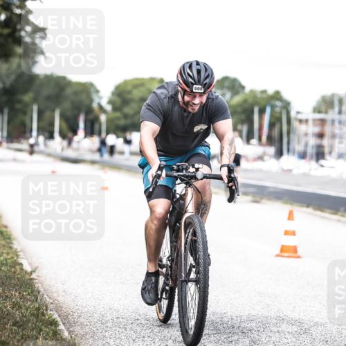 16.08.2026 - KN Förde Triathlon 2026 H.Heesch http://msf.ph/oto/9988625 16.08.2026 13:15:51 Radfahren 569, 606, 742 meine-sportfotos.de