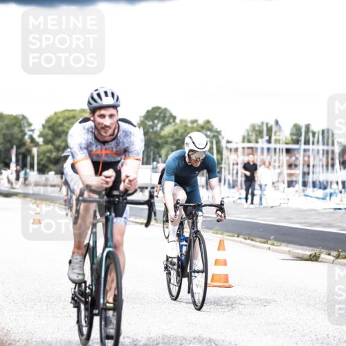 16.08.2026 - KN Förde Triathlon 2026 H.Heesch http://msf.ph/oto/9988655 16.08.2026 13:16:06 Radfahren 517, 525, 571, 734 meine-sportfotos.de