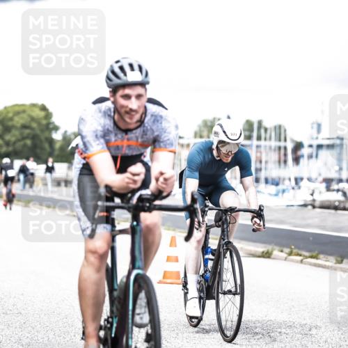 16.08.2026 - KN Förde Triathlon 2026 H.Heesch http://msf.ph/oto/9988660 16.08.2026 13:16:06 Radfahren 517, 525, 571, 734 meine-sportfotos.de