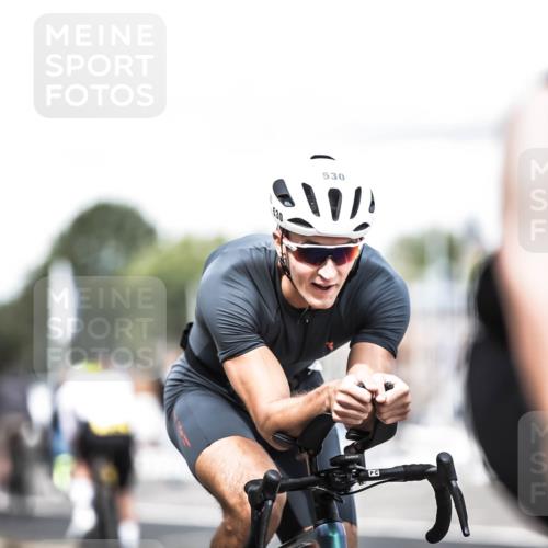 16.08.2026 - KN Förde Triathlon 2026 H.Heesch http://msf.ph/oto/9988692 16.08.2026 13:16:20 Radfahren 519, 520, 535, 552, 565, 567, 585, 715, 717, 727 meine-sportfotos.de