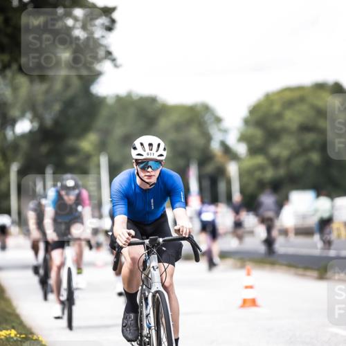 16.08.2026 - KN Förde Triathlon 2026 H.Heesch http://msf.ph/oto/9988717 16.08.2026 13:16:27 Radfahren 545, 565, 611, 725 meine-sportfotos.de