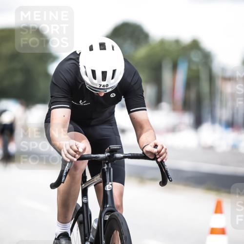 16.08.2026 - KN Förde Triathlon 2026 H.Heesch http://msf.ph/oto/9988761 16.08.2026 13:16:39 Radfahren 740 meine-sportfotos.de