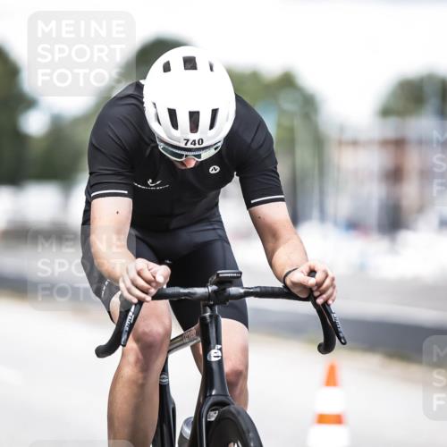 16.08.2026 - KN Förde Triathlon 2026 H.Heesch http://msf.ph/oto/9988763 16.08.2026 13:16:39 Radfahren 740 meine-sportfotos.de