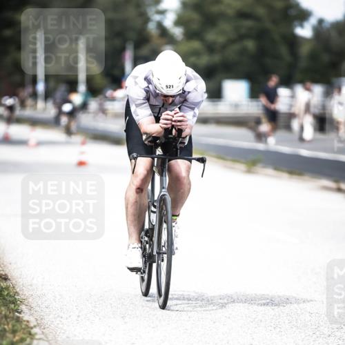 16.08.2026 - KN Förde Triathlon 2026 H.Heesch http://msf.ph/oto/9988766 16.08.2026 13:16:48 Radfahren 600, 710, 713, 714 meine-sportfotos.de