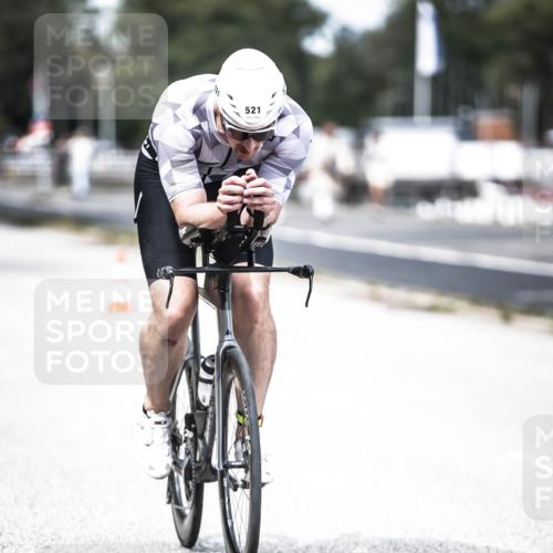 16.08.2026 - KN Förde Triathlon 2026 H.Heesch http://msf.ph/oto/9988773 16.08.2026 13:16:49 Radfahren 543, 561, 710, 713, 714 meine-sportfotos.de
