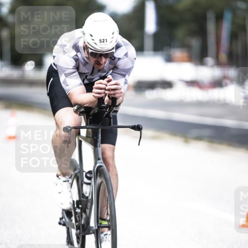 16.08.2026 - KN Förde Triathlon 2026 H.Heesch http://msf.ph/oto/9988776 16.08.2026 13:16:49 Radfahren 543, 561, 710, 713, 714 meine-sportfotos.de