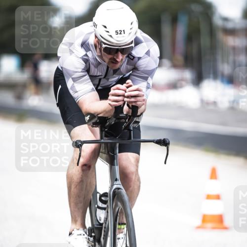 16.08.2026 - KN Förde Triathlon 2026 H.Heesch http://msf.ph/oto/9988780 16.08.2026 13:16:49 Radfahren 543, 561, 710, 713, 714 meine-sportfotos.de