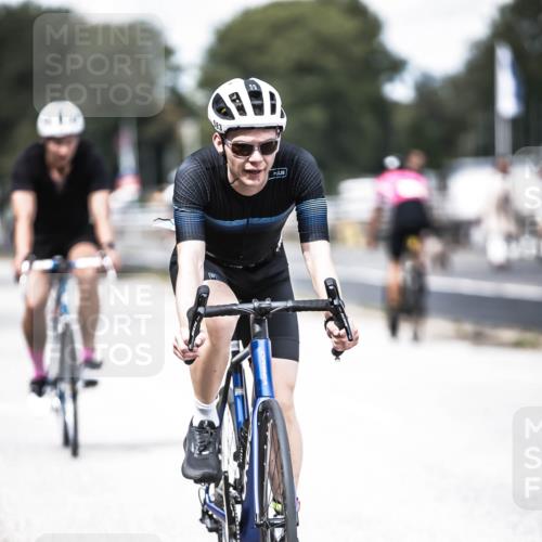 16.08.2026 - KN Förde Triathlon 2026 H.Heesch http://msf.ph/oto/9988817 16.08.2026 13:16:56 Radfahren 543, 546, 561, 583, 724 meine-sportfotos.de