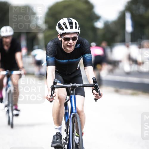 16.08.2026 - KN Förde Triathlon 2026 H.Heesch http://msf.ph/oto/9988819 16.08.2026 13:16:56 Radfahren 543, 546, 561, 583, 724 meine-sportfotos.de