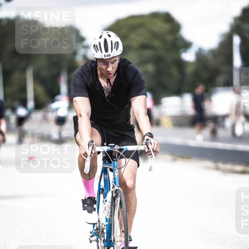 16.08.2026 - KN Förde Triathlon 2026 H.Heesch http://msf.ph/oto/9988826 16.08.2026 13:16:56 Radfahren 543, 546, 561, 583, 724 meine-sportfotos.de