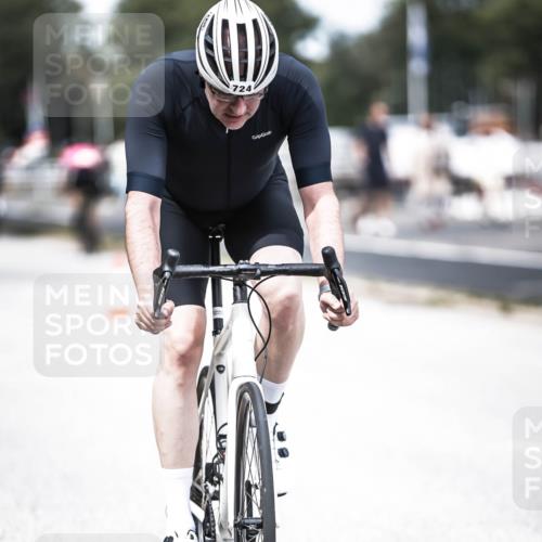 16.08.2026 - KN Förde Triathlon 2026 H.Heesch http://msf.ph/oto/9988842 16.08.2026 13:16:58 Radfahren 546, 583, 724 meine-sportfotos.de