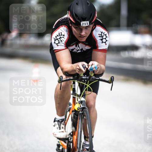 16.08.2026 - KN Förde Triathlon 2026 H.Heesch http://msf.ph/oto/9988945 16.08.2026 13:17:57 Radfahren 598, 711, 745 meine-sportfotos.de