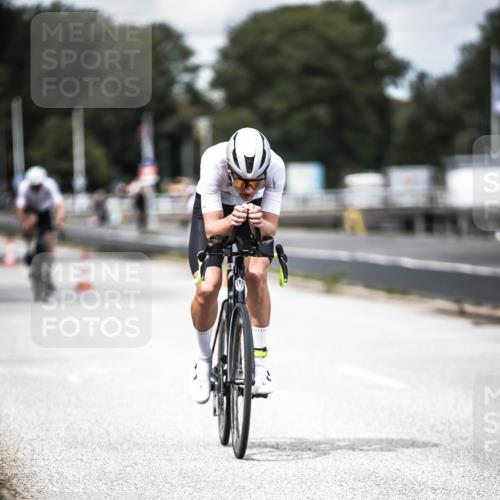 16.08.2026 - KN Förde Triathlon 2026 H.Heesch http://msf.ph/oto/9988952 16.08.2026 13:18:09 Radfahren 720, 732, 738 meine-sportfotos.de